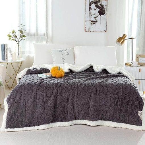Autumn Geometric Jacquard Tufted Fleece Throw Blanket - Image 8